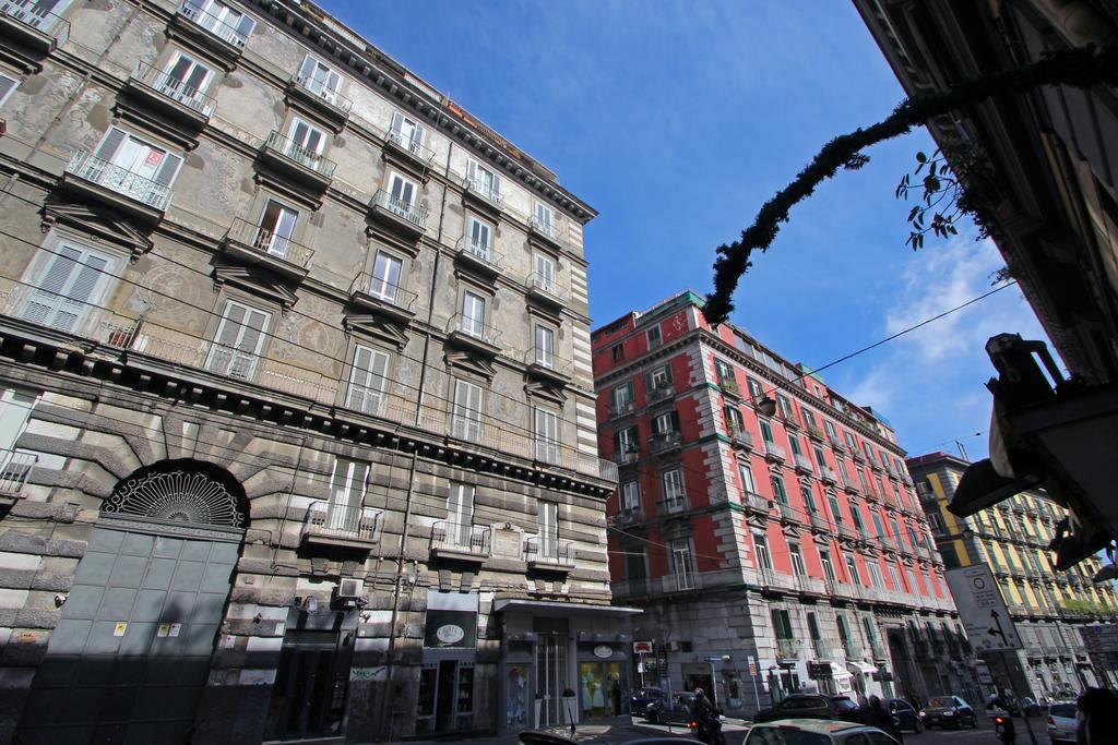 Casa Dante - Historic Apartment In The Perfect Naples Location Eksteriør bilde
