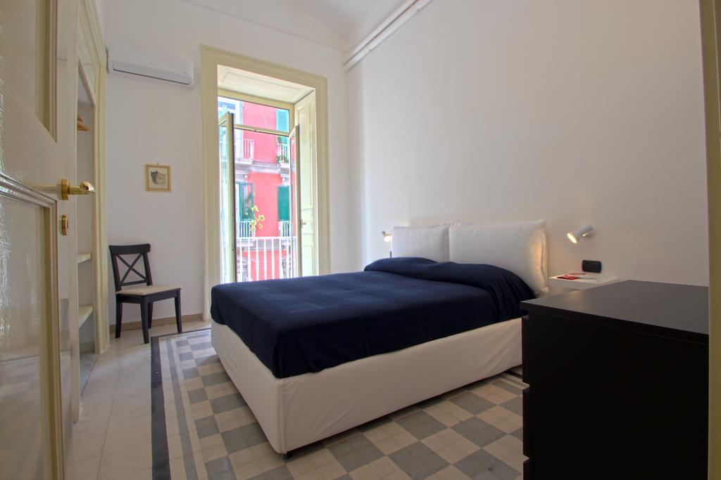 Casa Dante - Historic Apartment In The Perfect Naples Location Eksteriør bilde