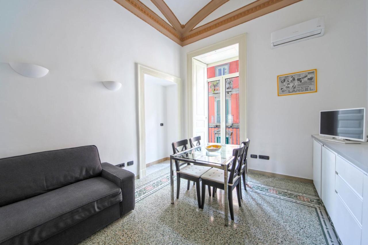 Casa Dante - Historic Apartment In The Perfect Naples Location Eksteriør bilde