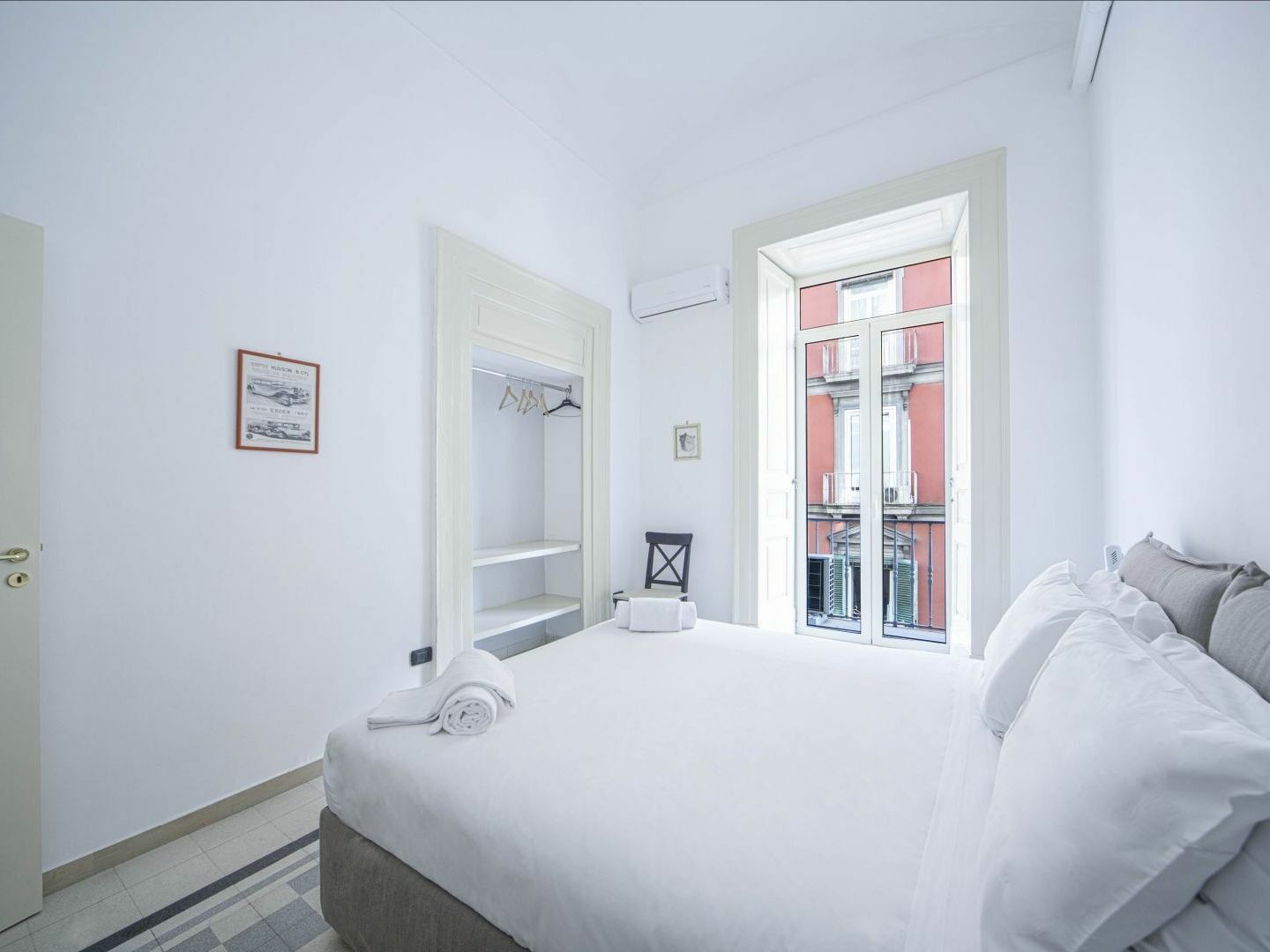 Casa Dante - Historic Apartment In The Perfect Naples Location Eksteriør bilde